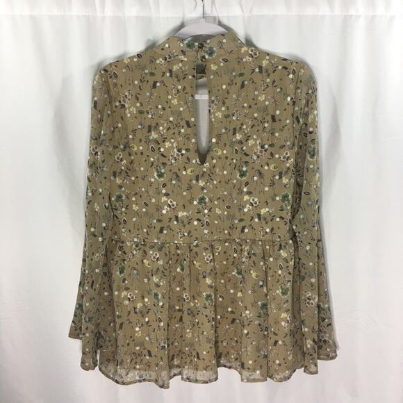 By Together Women's Floral Top Size Medium - Picture 5 of 8